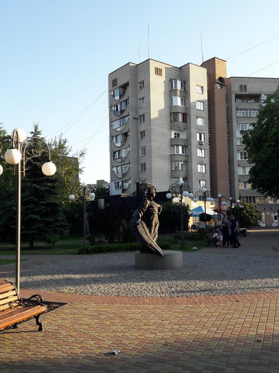 Apartment in the city center Tscherkassy Exterior foto