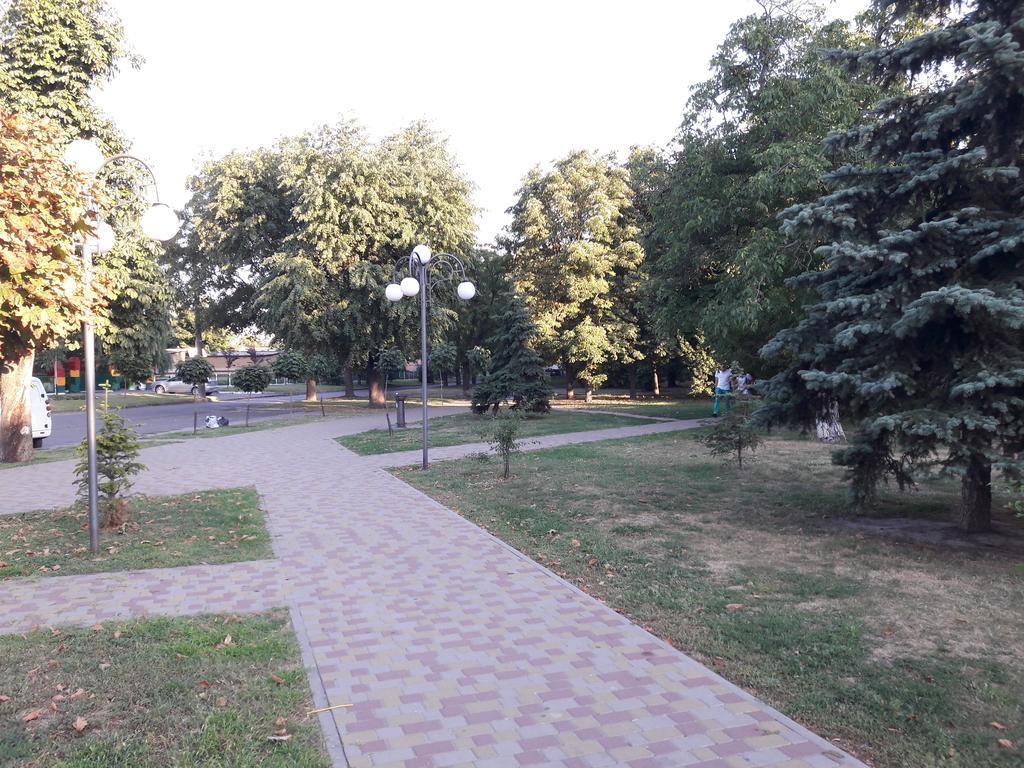 Apartment in the city center Tscherkassy Exterior foto